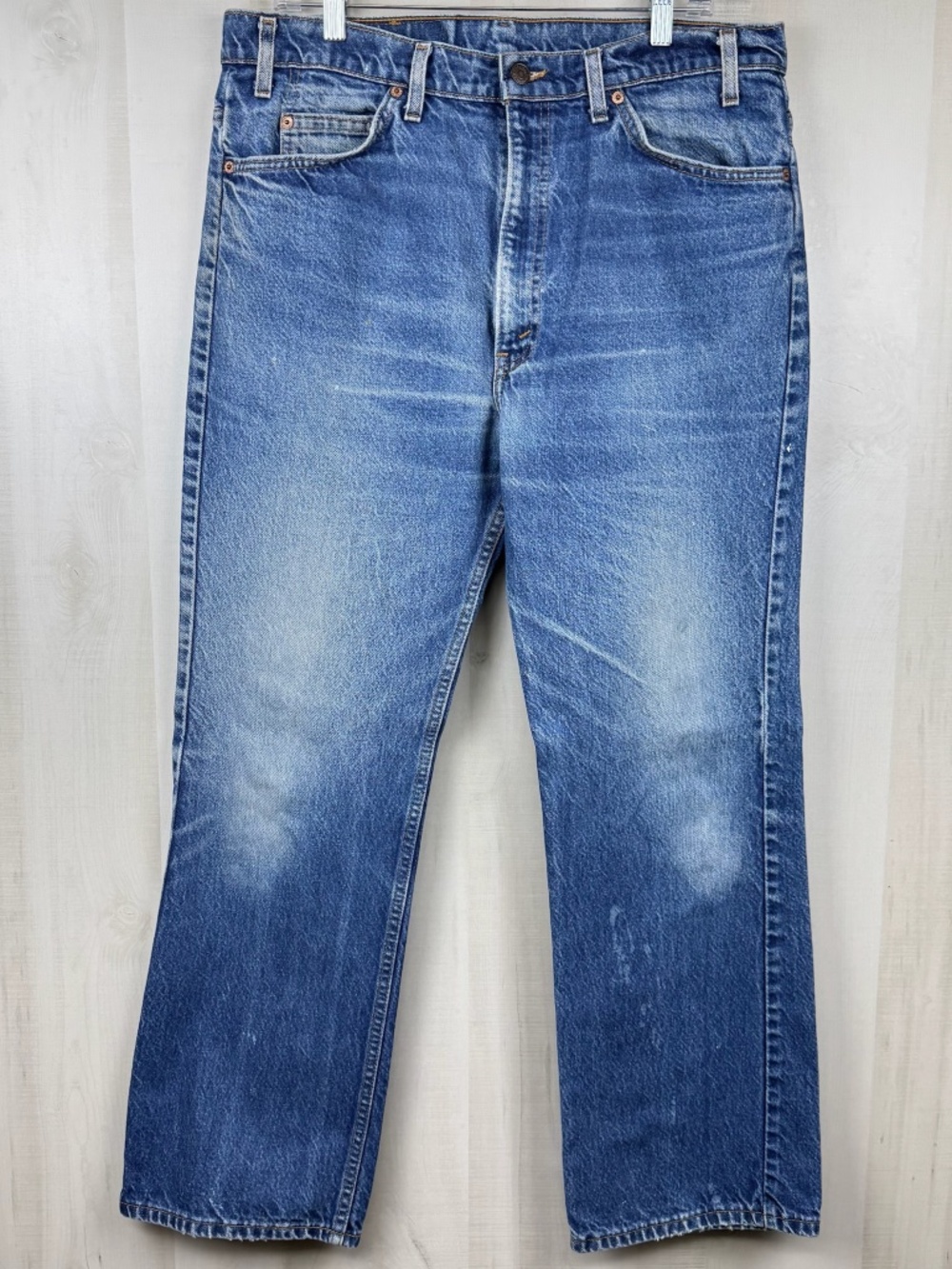 VTG 1994 Levi’s 517 Bootcut Jeans Medium Wash Light Distress Orange Tab 38x31
